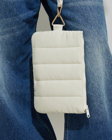 Sleek Pouch - BEIGE | กระเป๋าใส่ของ สีเบจ