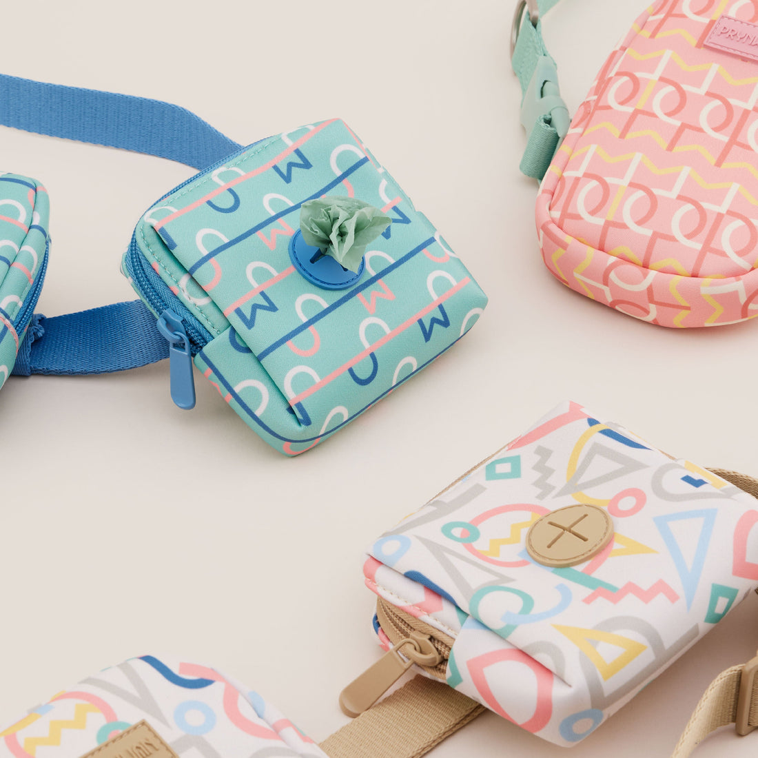 Treat Pouch กระเป๋า